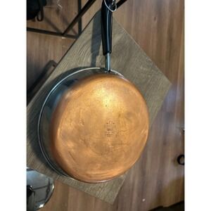 Revere Ware Professional Copper Bottom Fry Pan Skillet Black Handle. 10" no lid